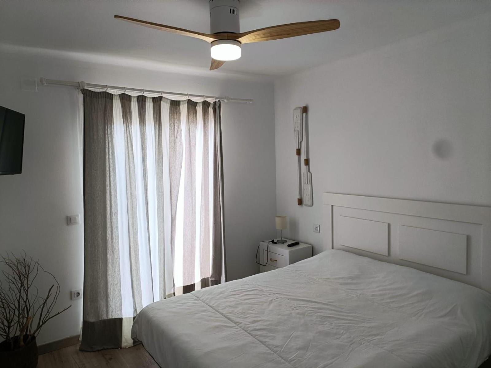 Apartament Grifeu Llanca Luaran gambar